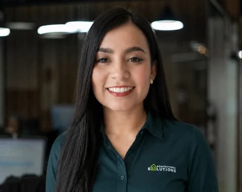 Angie Tarazona, Senior Architect